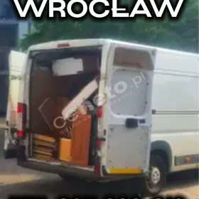Wywóz starych mebli Wrocław.