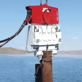 Wibromłot SVR 101 NF do pracy na dźwigu